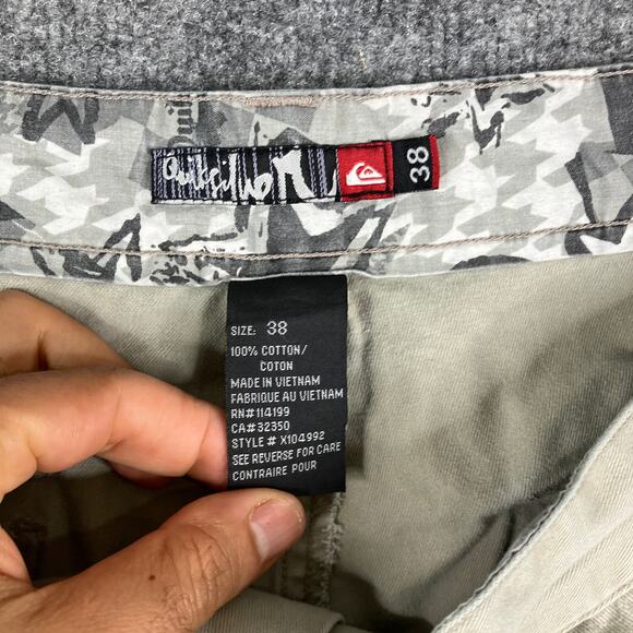 Quiksilver Cargo Shorts Mens Size 38 Beige Casual Utility Outdoor Pockets - Picture 9 of 10